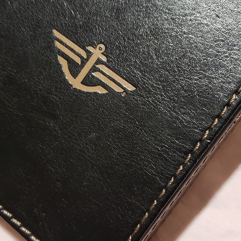 DOCKERS WALLET - Picture 7 of 8